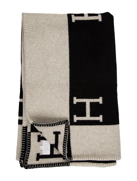 black hermes avalon blanket|Hermes avalon blanket care.